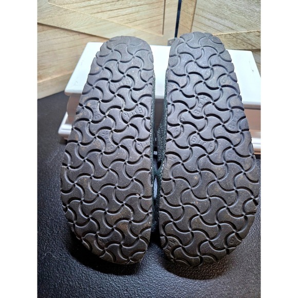Birkenstock Metallic Snake Sandals Wmn 38 (7.5) Silver Double
